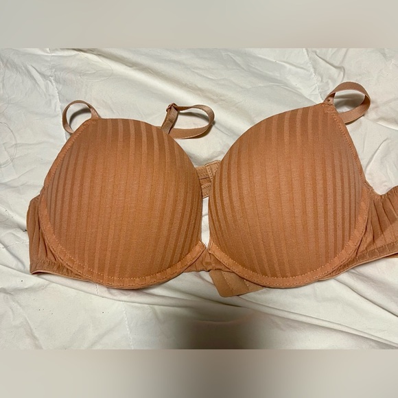La Senza Bras - Picture 4 of 6